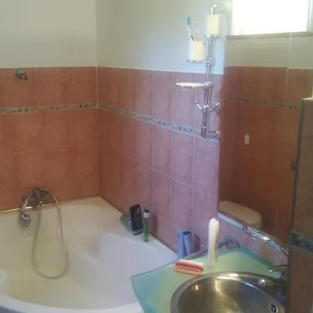 Subasa Garden Holiday home